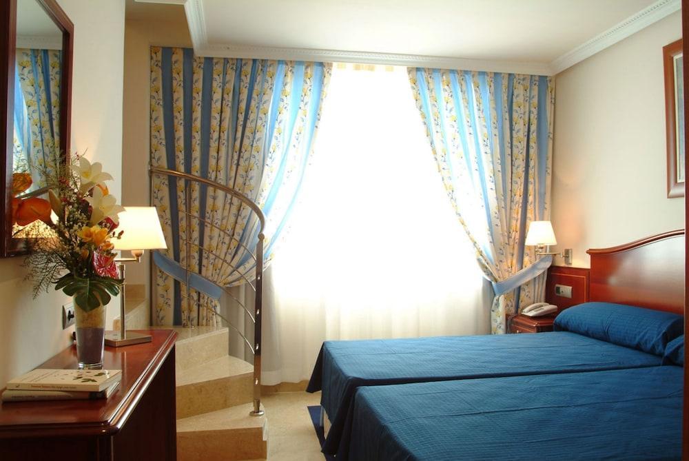Hotel Gran Legazpi Μαδρίτη Εξωτερικό φωτογραφία