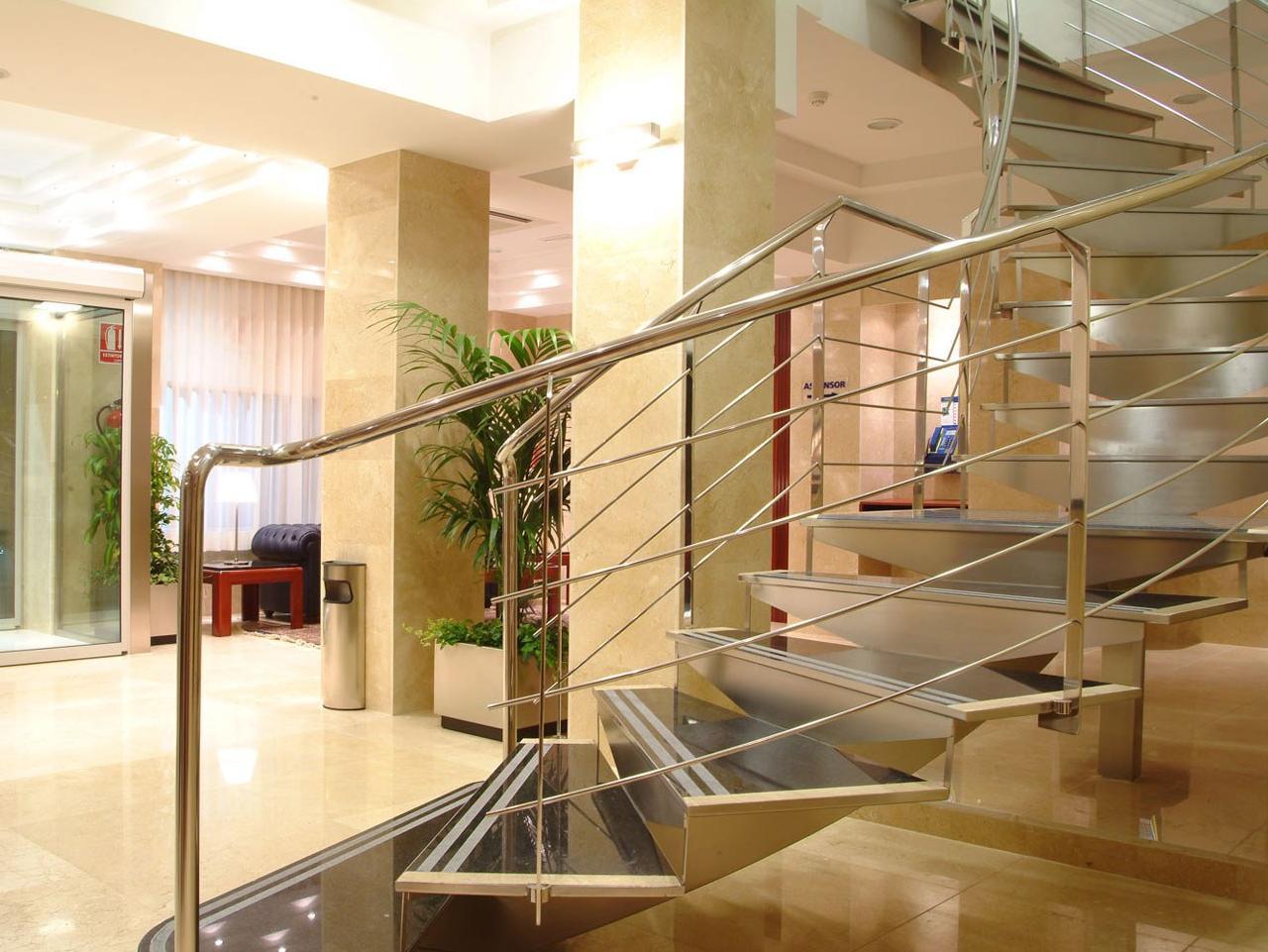 Hotel Gran Legazpi Μαδρίτη Εξωτερικό φωτογραφία