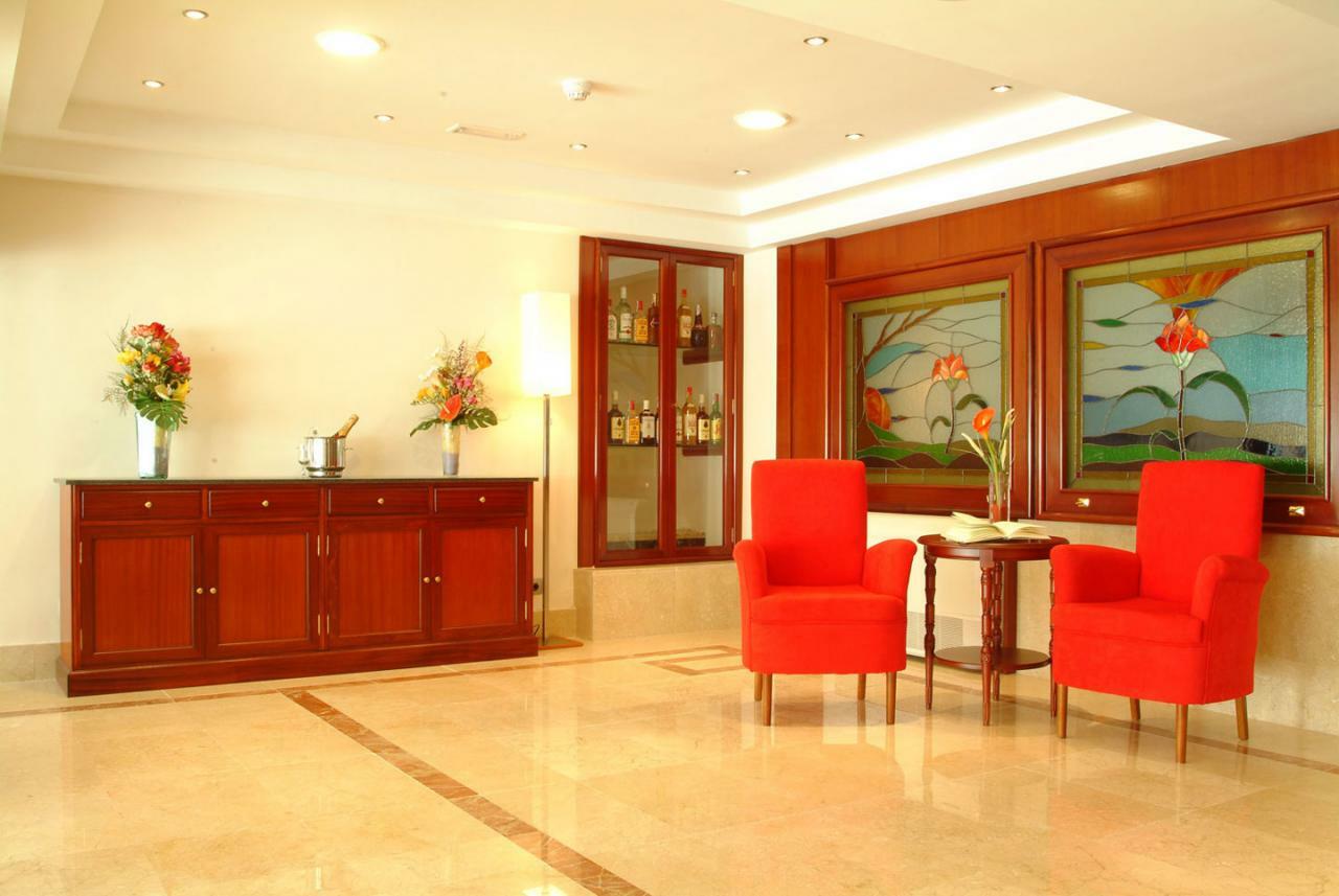 Hotel Gran Legazpi Μαδρίτη Εξωτερικό φωτογραφία